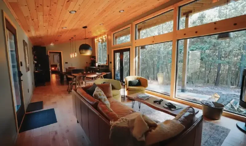 Inside The Ren: A Cozy, Modern Cabin Rental in Hocking Hills, Ohio